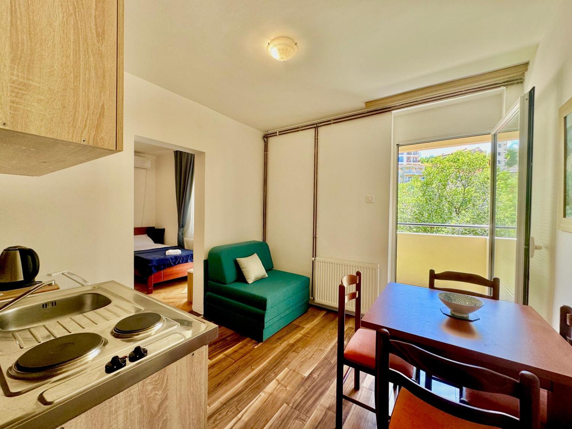 For-A Apartmani Becici  Exterior photo